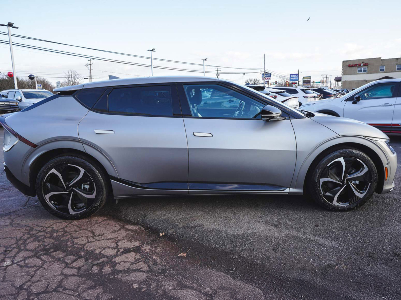 Used 2023 Kia EV6 GT-Line w/ GT-Line White Seat Package image 4