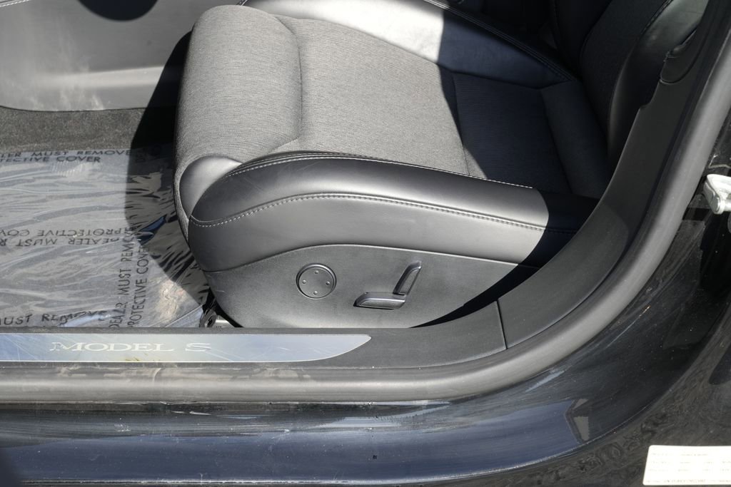 Used 2017 Tesla Model S 75 RWD image 20