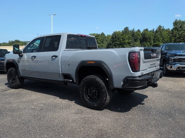 Used 2025 GMC Sierra 2500 AT4X w/ AT4X AEV Edition AWD/4WD image 4