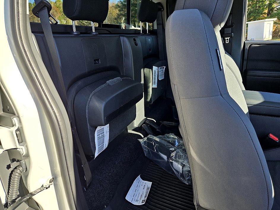 New 2026 Nissan Frontier S image 12