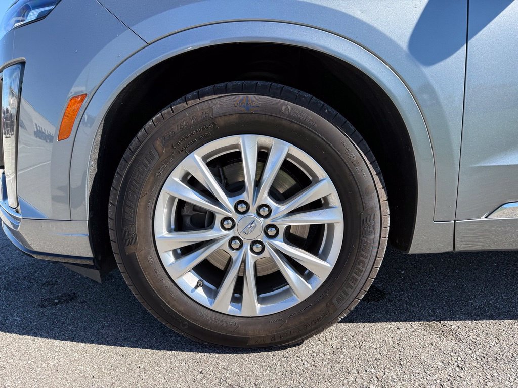 Certified 2023 Cadillac XT6 Luxury AWD/4WD image 14