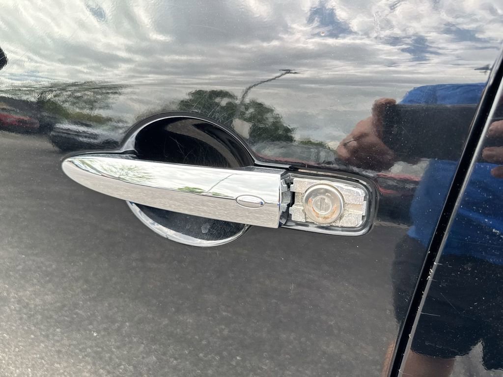 Used 2013 Nissan Murano SL w/ Navigation Pkg image 34