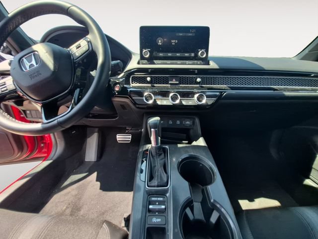 Used 2025 Honda Civic Sport image 11