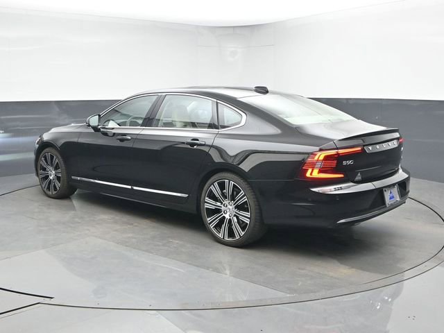 Used 2023 Volvo S90 B6 Plus image 6