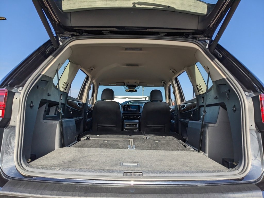 Used 2024 Volkswagen Atlas SE image 44