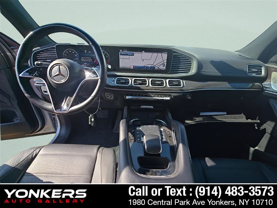Used 2024 Mercedes-Benz GLE 350 4MATIC w/ 3rd Row Seat Package image 11