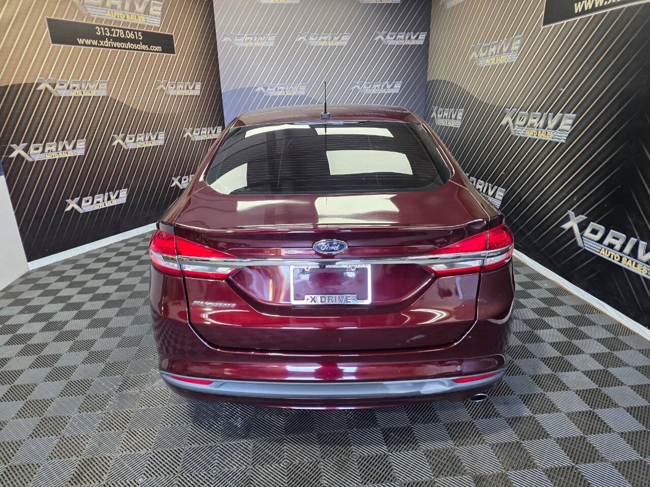 Used 2017 Ford Fusion S FWD image 13