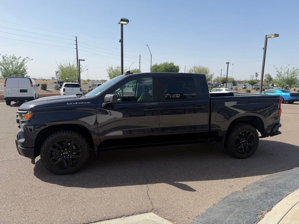 Used 2022 Chevrolet Silverado 1500 Custom RWD image 9