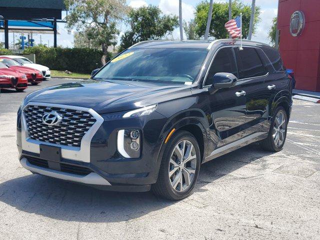 Used 2022 Hyundai Palisade Limited FWD image 3
