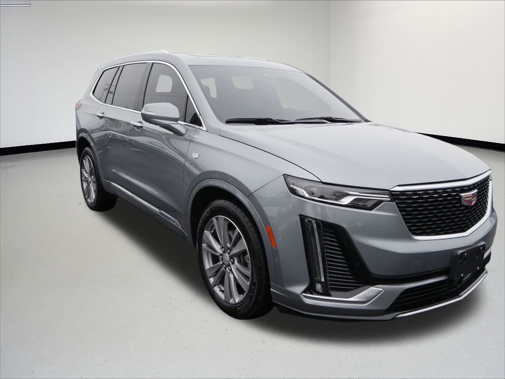 Used 2024 Cadillac XT6 Premium Luxury w/ Technology Package image 9