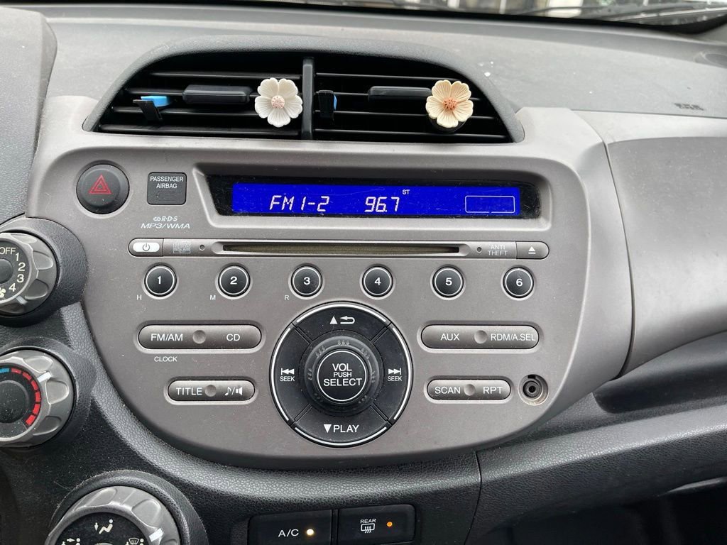 Used 2010 Honda Fit Sport image 10
