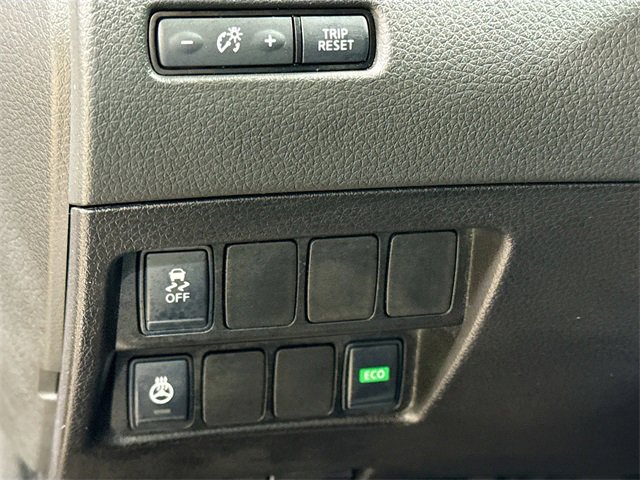 Used 2018 Nissan Rogue Sport SL image 10