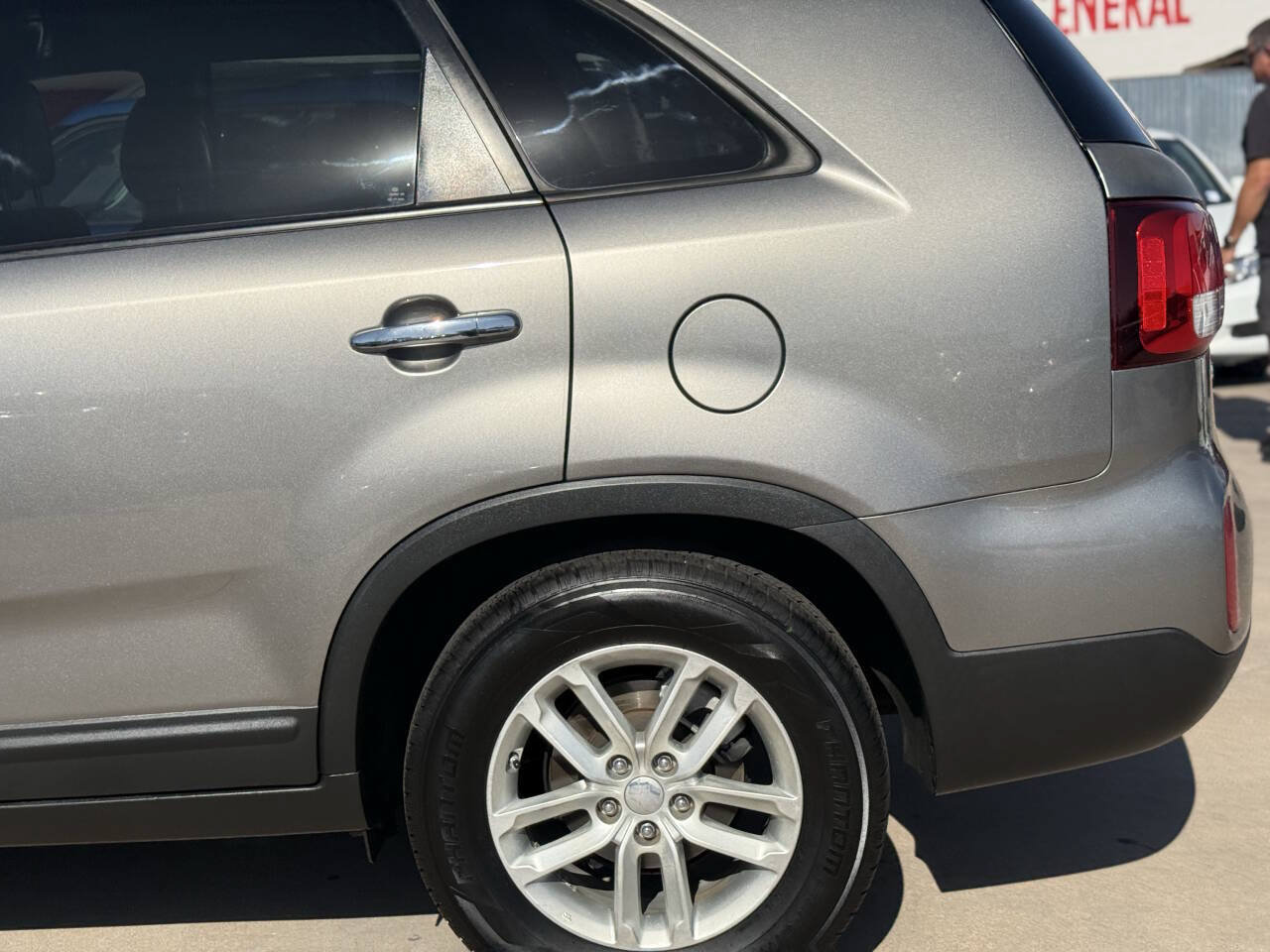 Used 2014 Kia Sorento LX FWD image 15