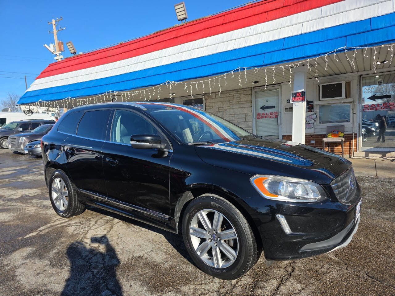 Used 2016 Volvo XC60 T6 w/ Protection Package image 6