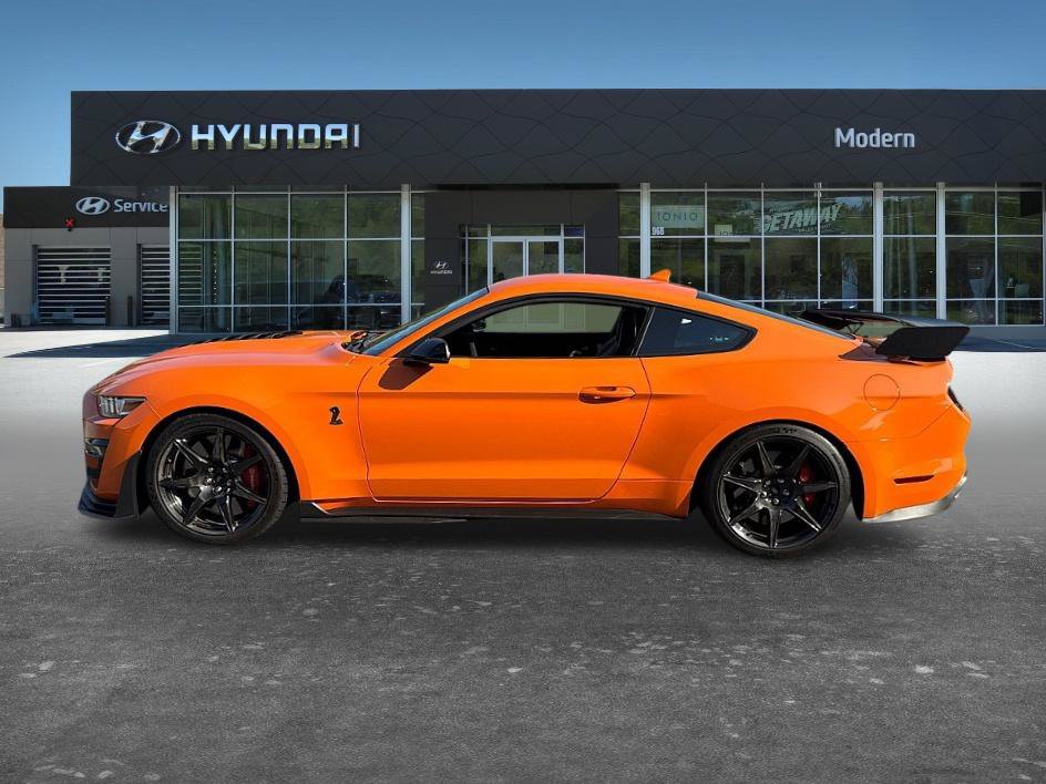 Used 2021 Ford Mustang Shelby GT500 w/ Carbon Fiber Track Pack RWD image 8