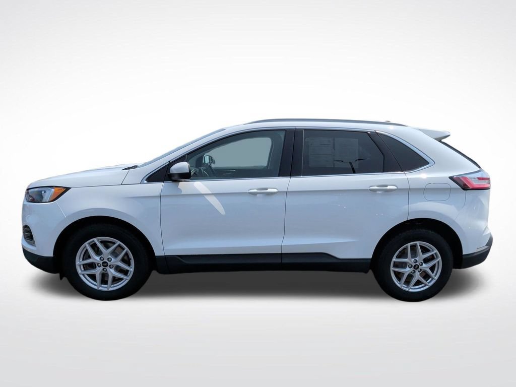 Certified 2023 Ford Edge SEL w/ Convenience Package AWD/4WD image 4