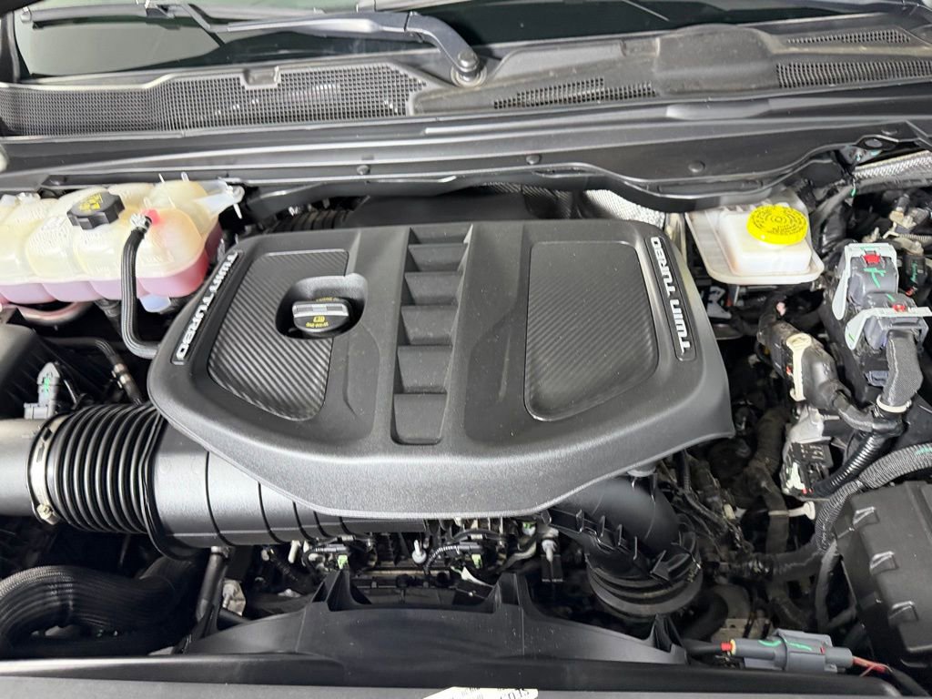 Used 2025 RAM 1500 Limited AWD/4WD image 31