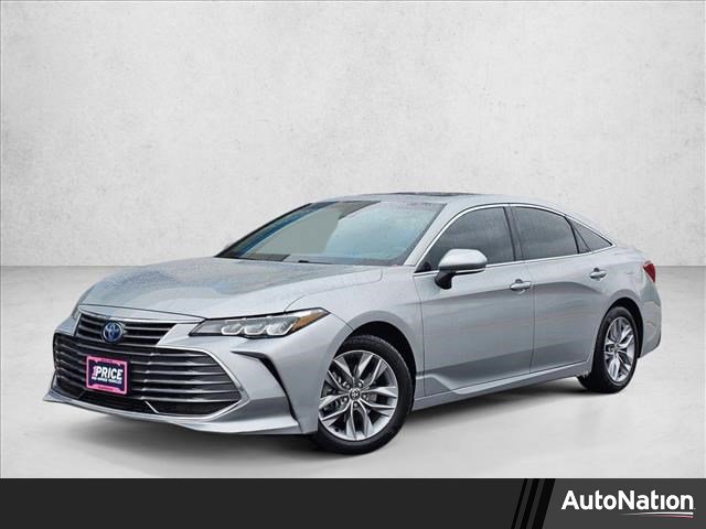 Used 2022 Toyota Avalon XLE w/ Moonroof Package image 1