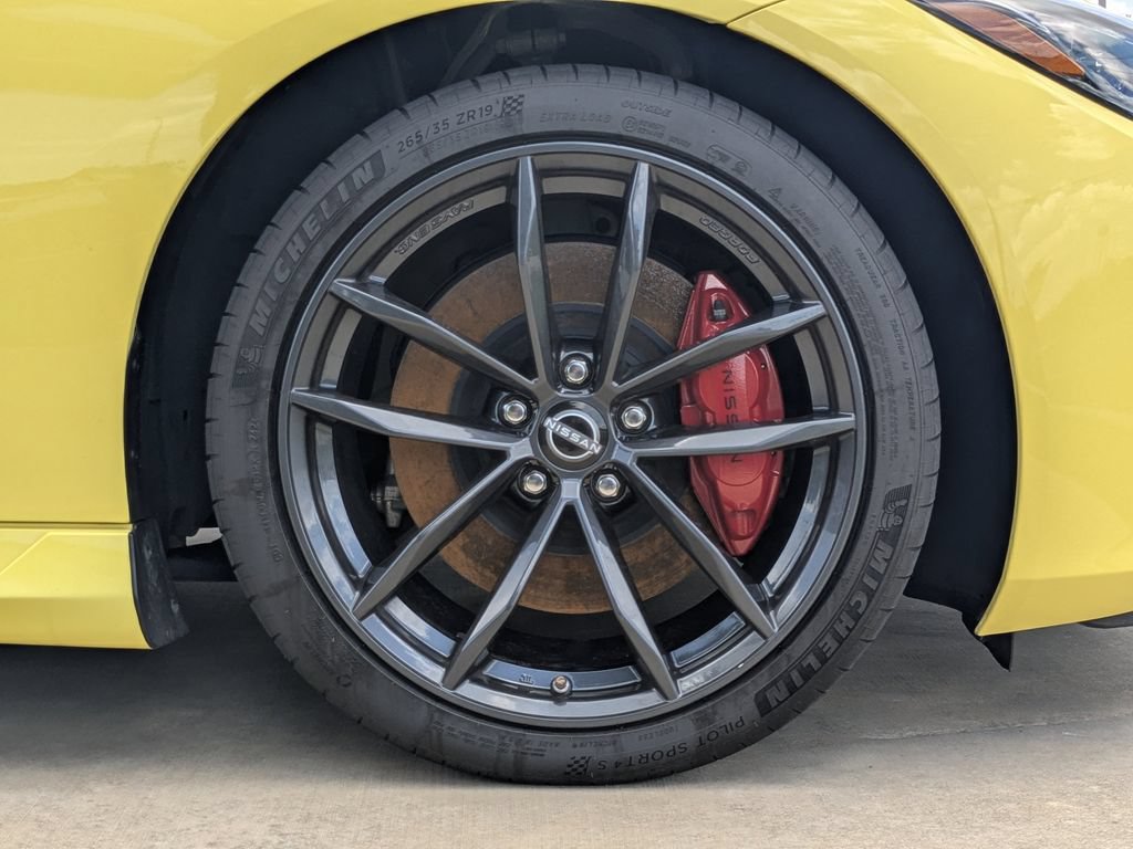 Used 2024 Nissan Z Performance w/ Floor Mat Package RWD image 13