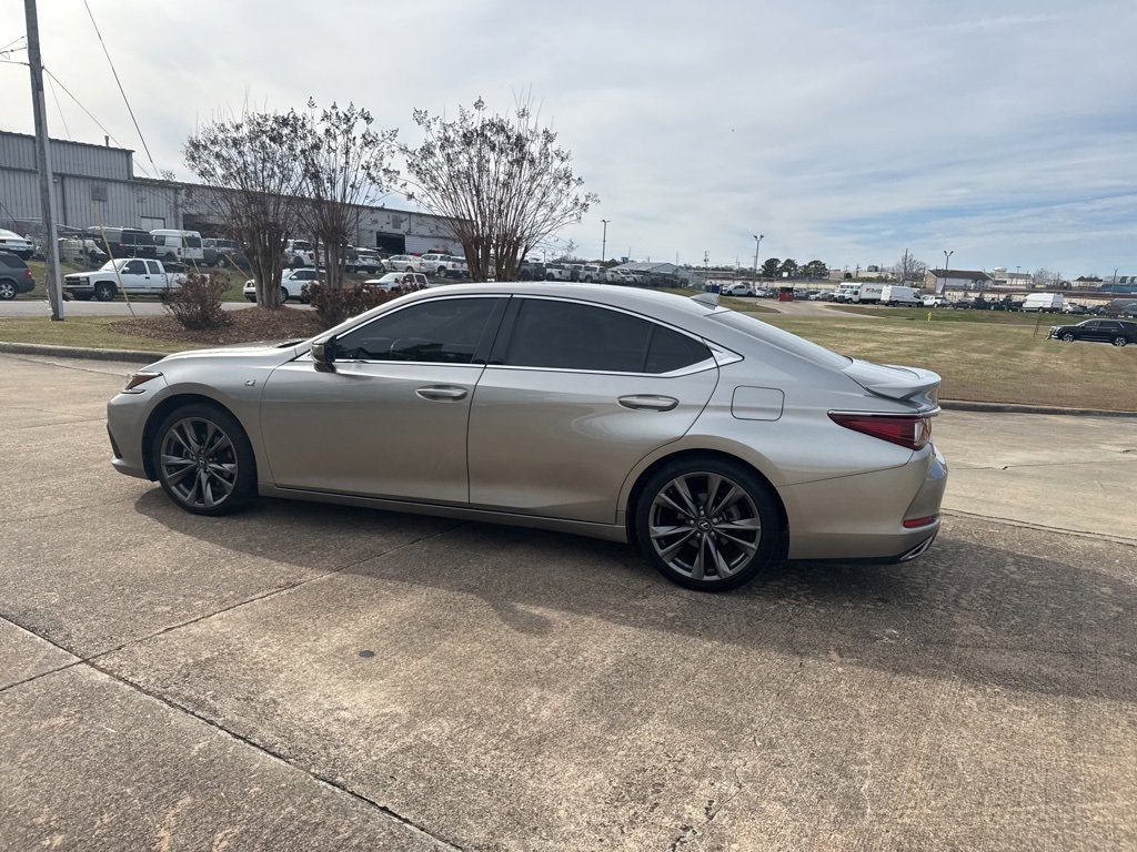 Used 2021 Lexus ES 350 F Sport image 10