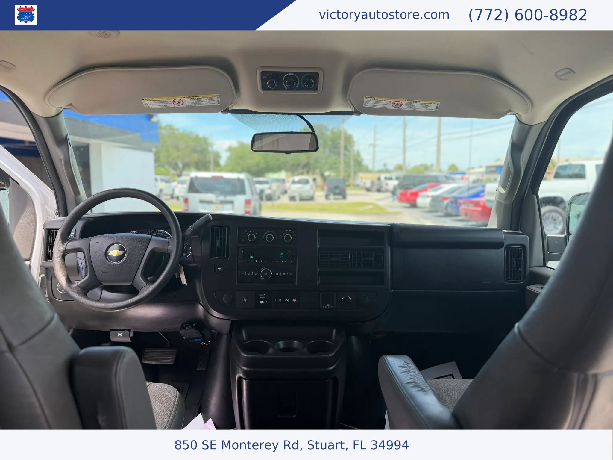 Used 2018 Chevrolet Express 3500 LT w/ LT Preferred Equipment Group RWD image 39