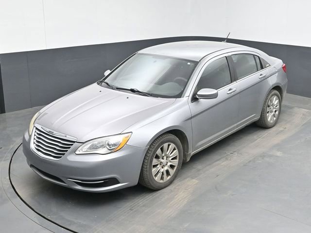 Used 2013 Chrysler 200 LX image 15