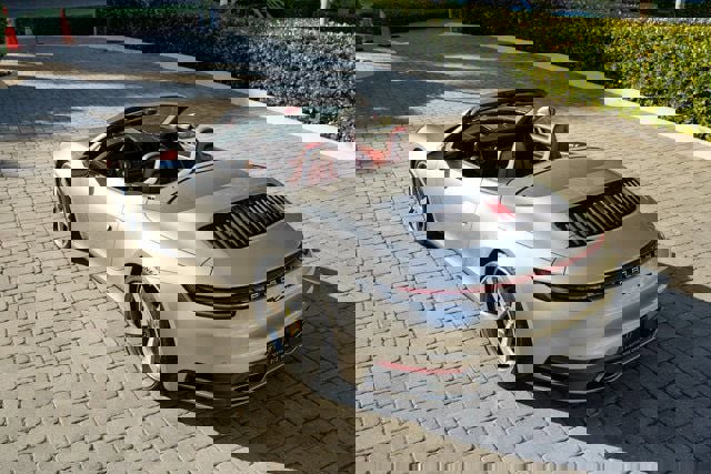 Used 2021 Porsche 911 Carrera image 19