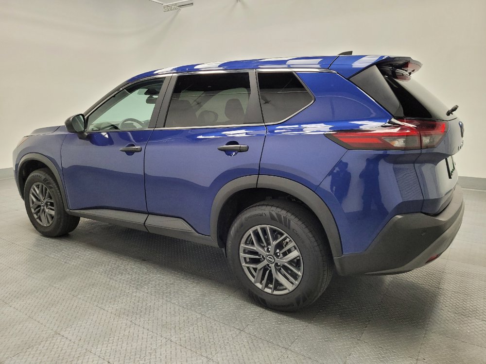 Used 2023 Nissan Rogue S AWD/4WD image 3