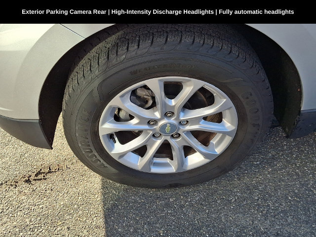 Used 2018 Chevrolet Equinox LT AWD/4WD image 16