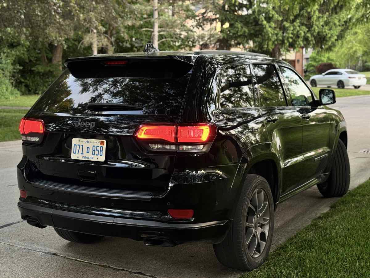 Used 2021 Jeep Grand Cherokee High Altitude AWD/4WD image 5