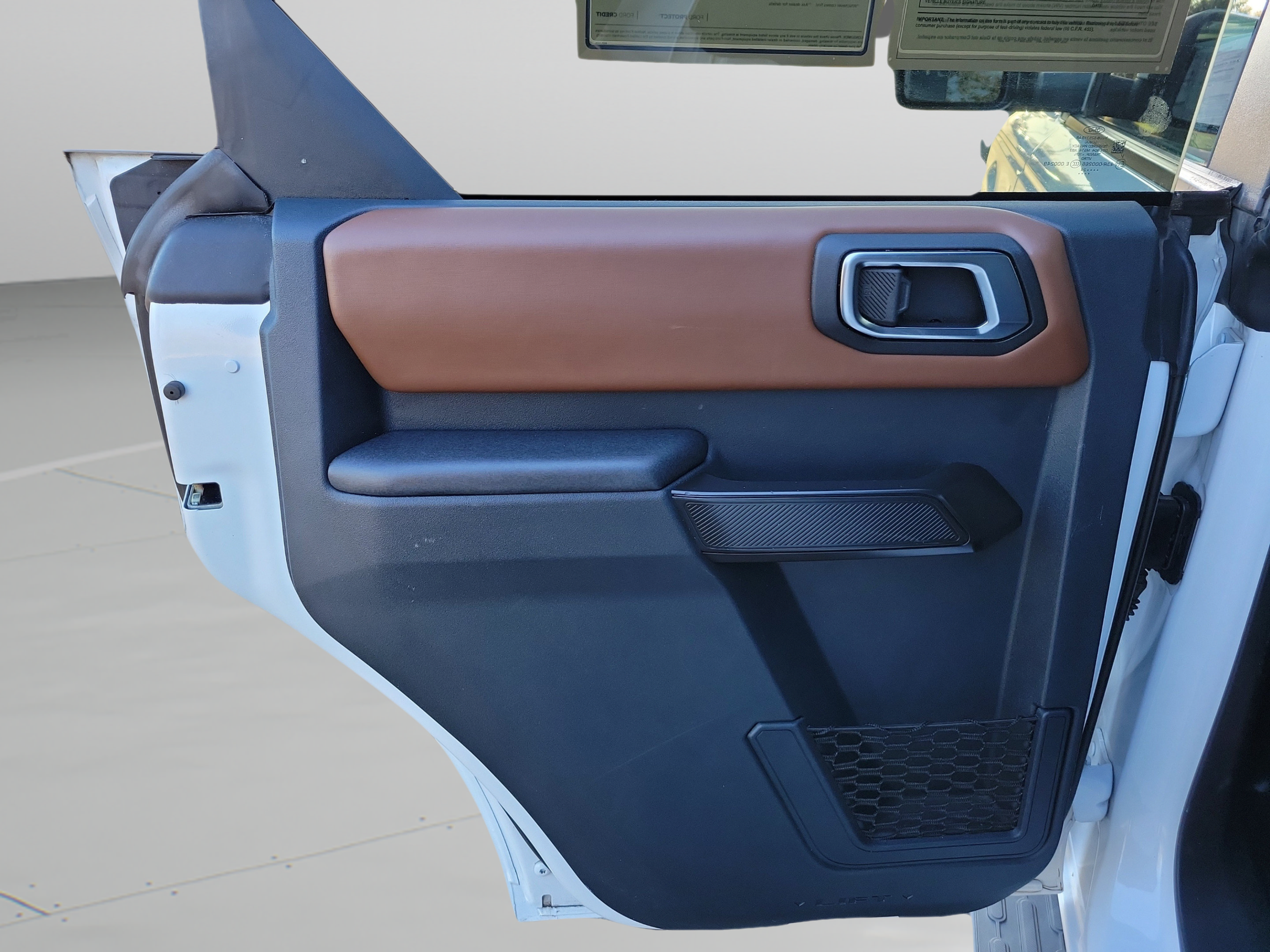 Used 2024 Ford Bronco Outer Banks AWD/4WD image 16