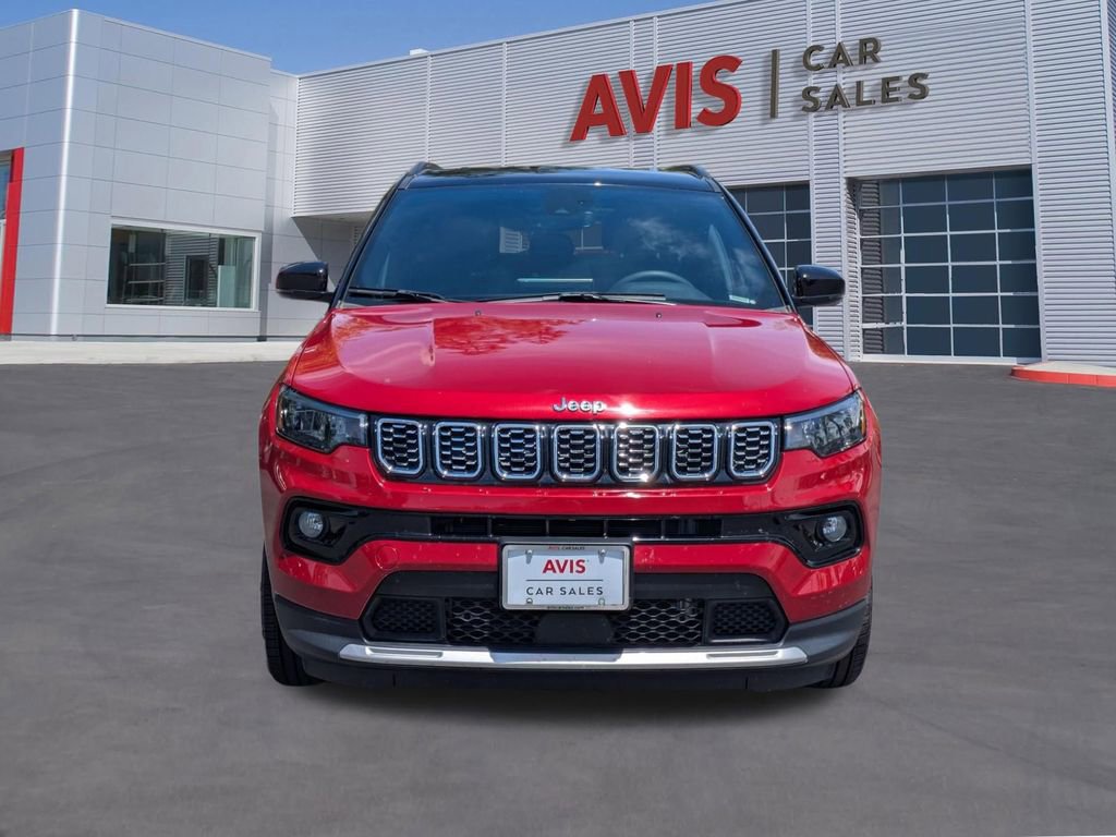 Used 2025 Jeep Compass Limited AWD/4WD image 2