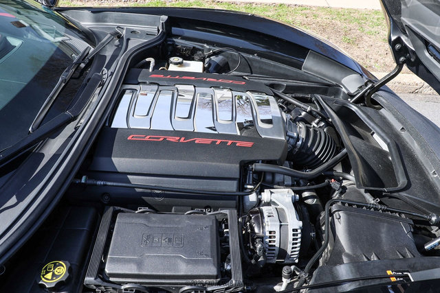 Used 2019 Chevrolet Corvette Stingray Convertible w/ 2LT Preferred Equipment Group image 30