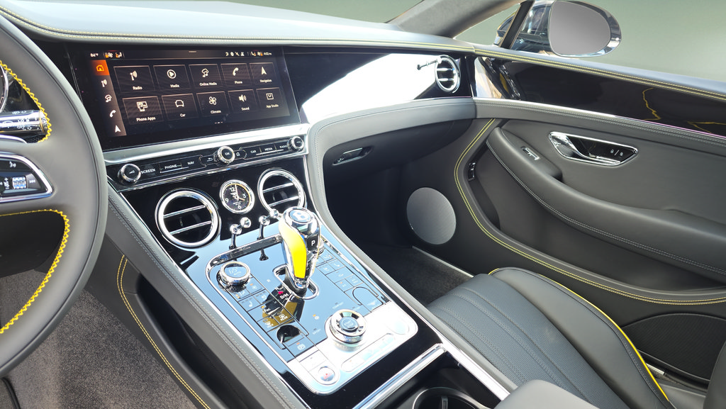 New 2026 Bentley Continental GT AWD/4WD image 26