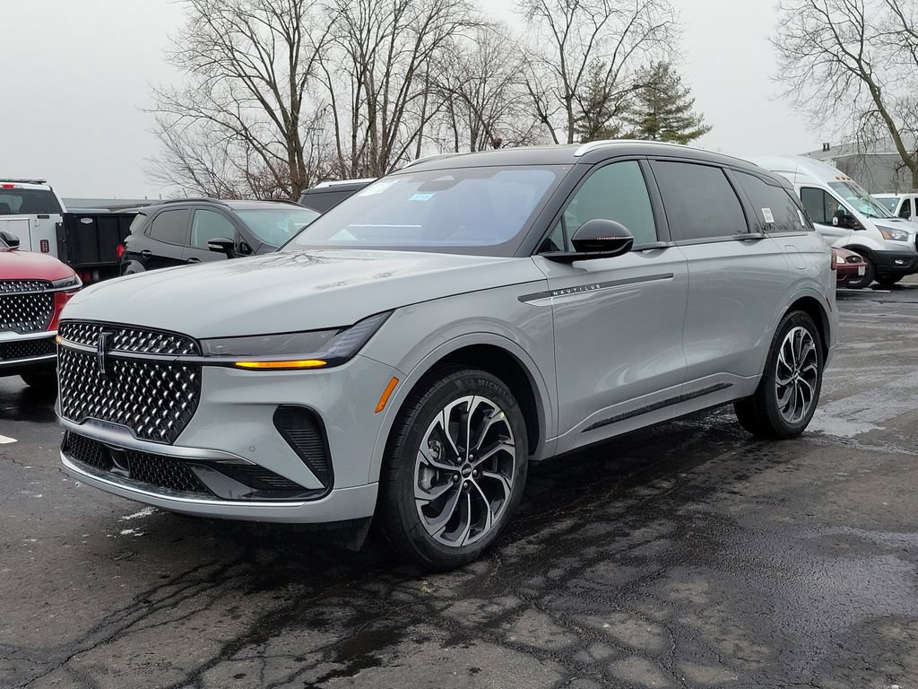 New 2026 Lincoln Nautilus Reserve AWD/4WD image 8