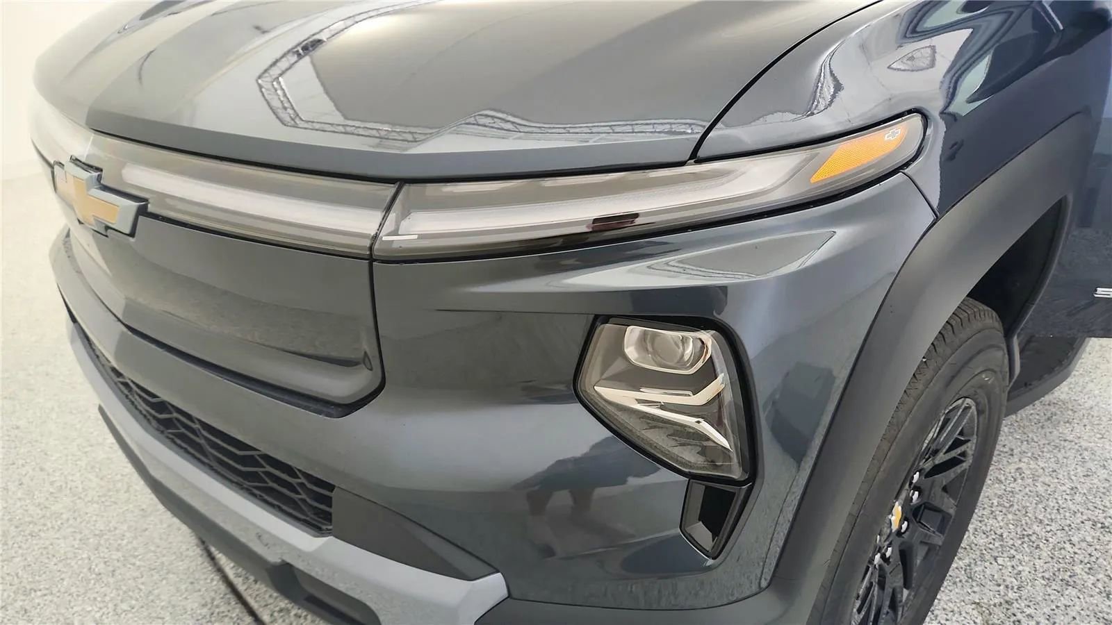 New 2026 Chevrolet Silverado EV LT image 14