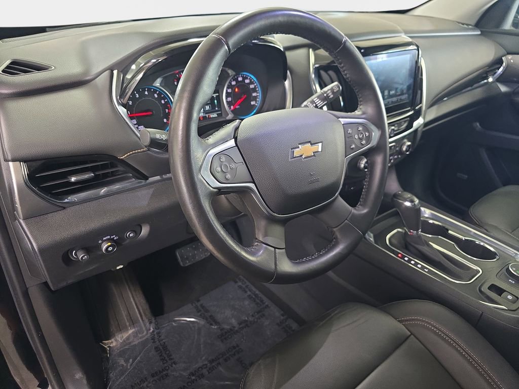 Used 2018 Chevrolet Traverse RS image 19