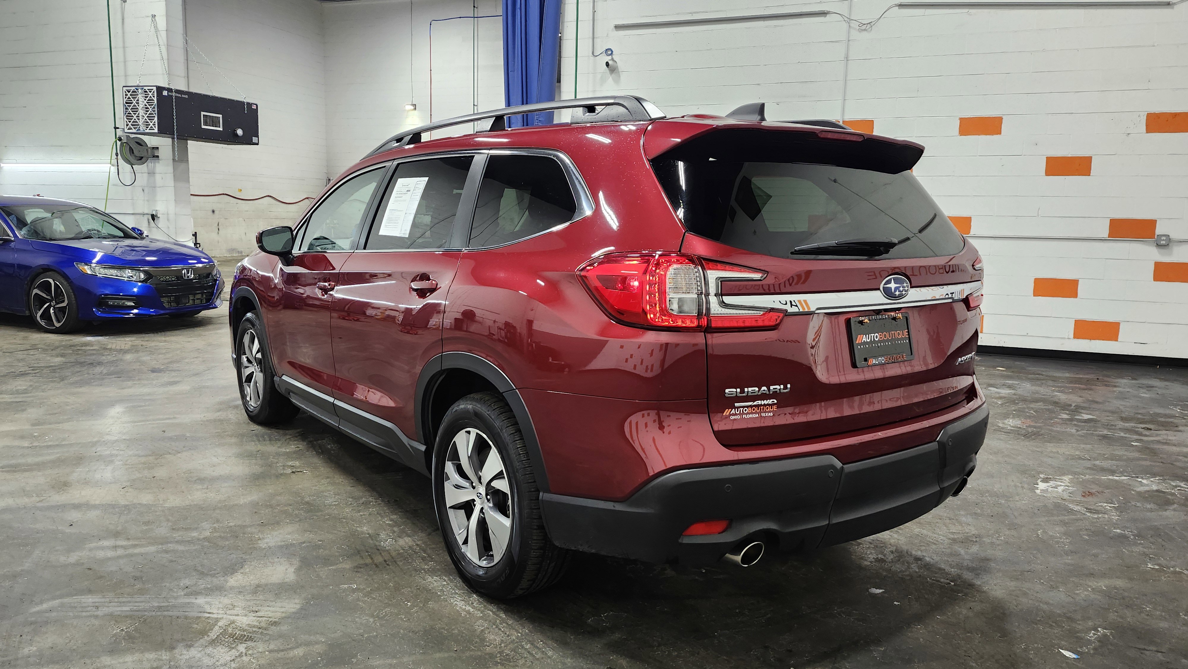 Used 2025 Subaru Ascent Premium image 16