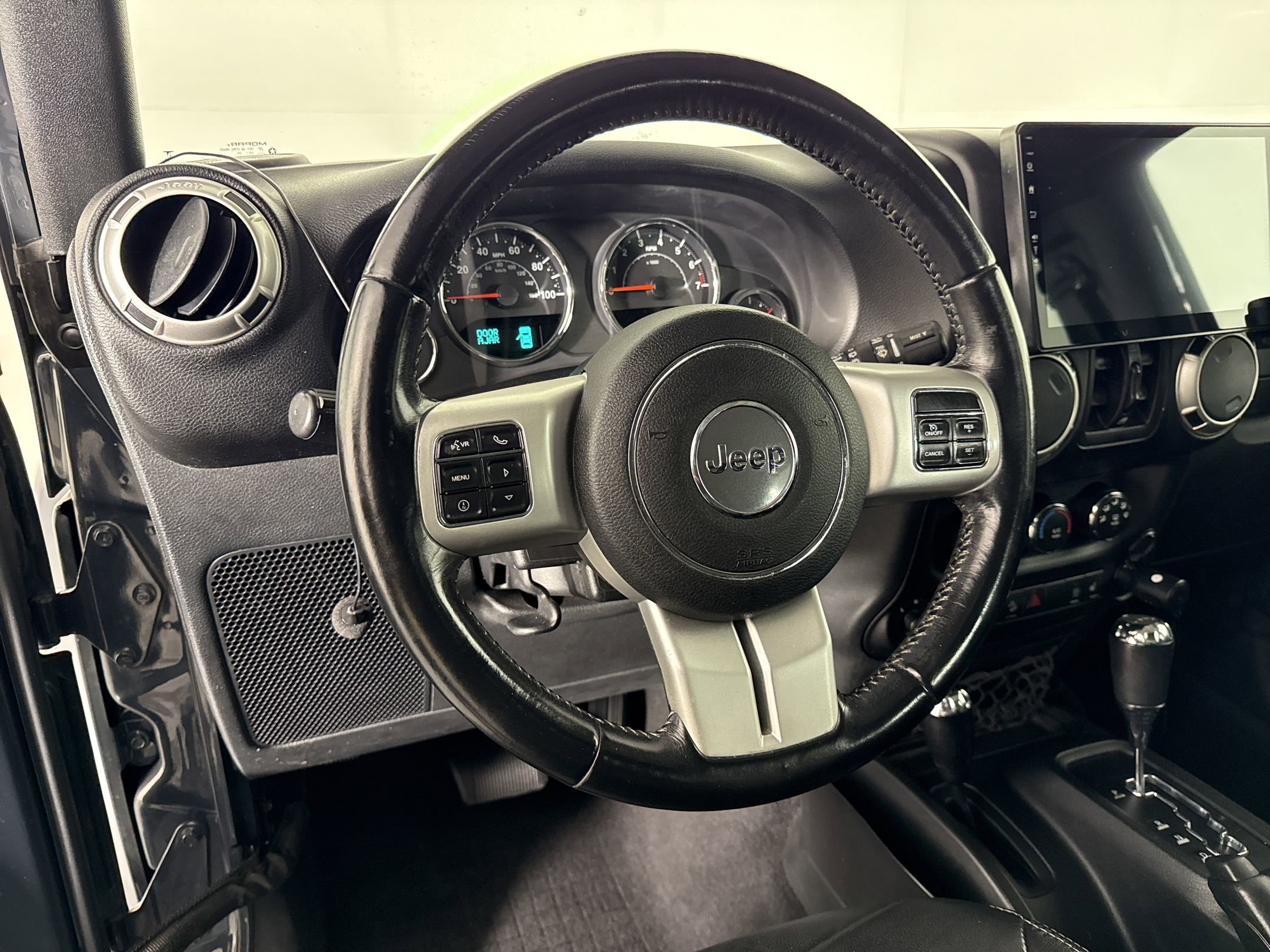 Used 2017 Jeep Wrangler Unlimited Sahara w/ Quick Order Package 24E Chief AWD/4WD image 19