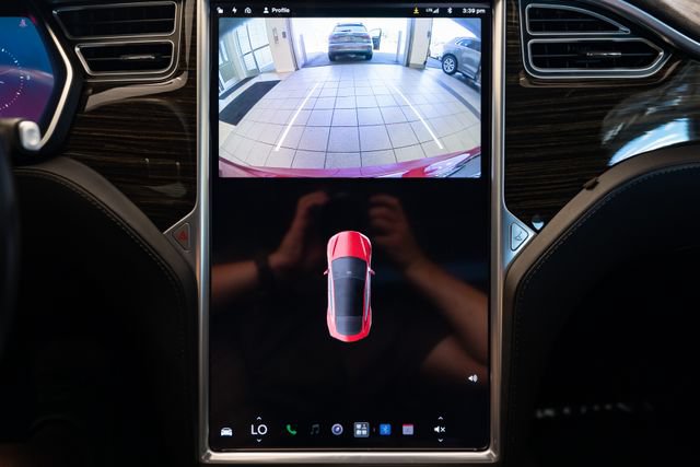 Used 2015 Tesla Model S 70D AWD/4WD image 20