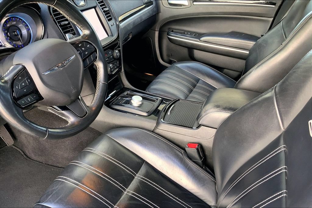 Used 2022 Chrysler 300 S RWD image 16