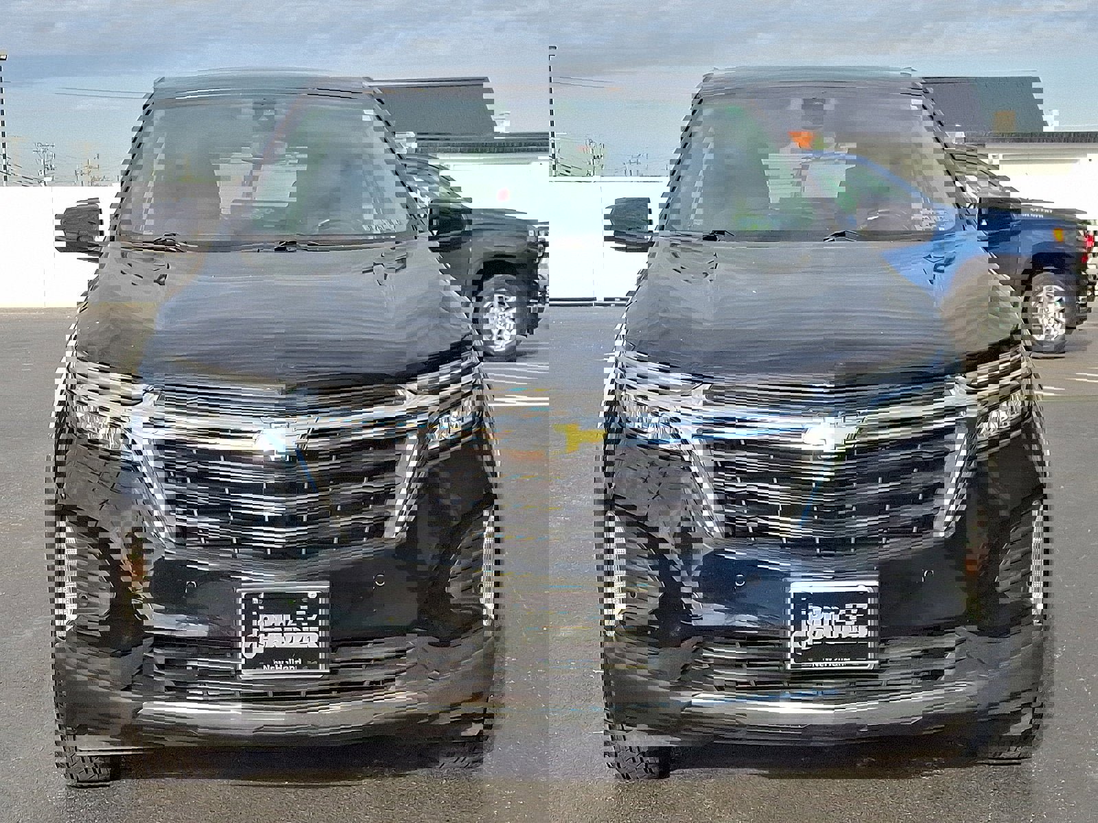 Used 2022 Chevrolet Equinox LT image 2