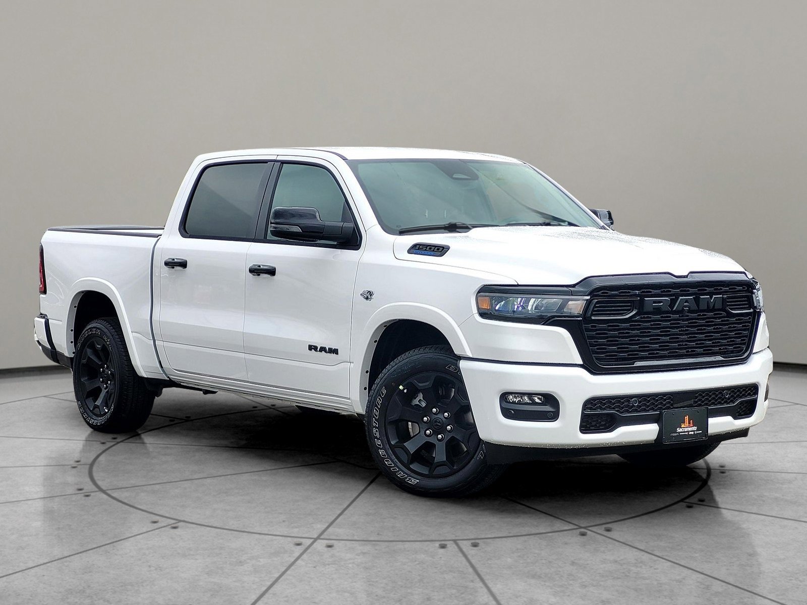New 2026 RAM 1500 4x4 Crew Cab image 1