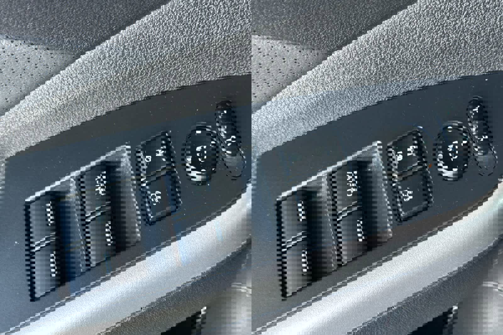 Used 2016 Honda CR-V Touring image 13