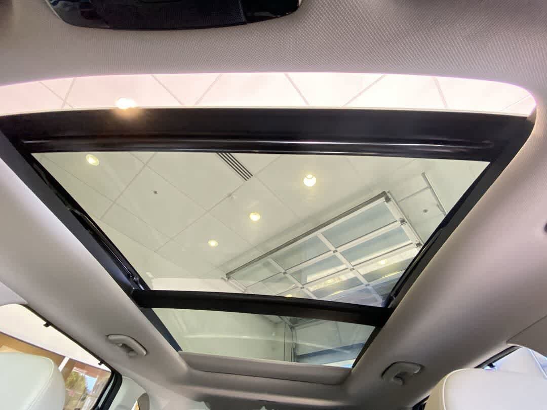 Used 2023 Kia Sorento SX Prestige w/ Panoramic Sunroof Package AWD/4WD image 25
