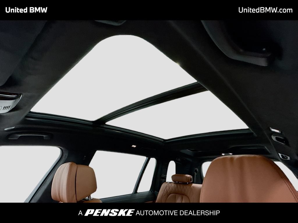 New 2027 BMW X7 xDrive40i w/ M Sport Package AWD/4WD image 12