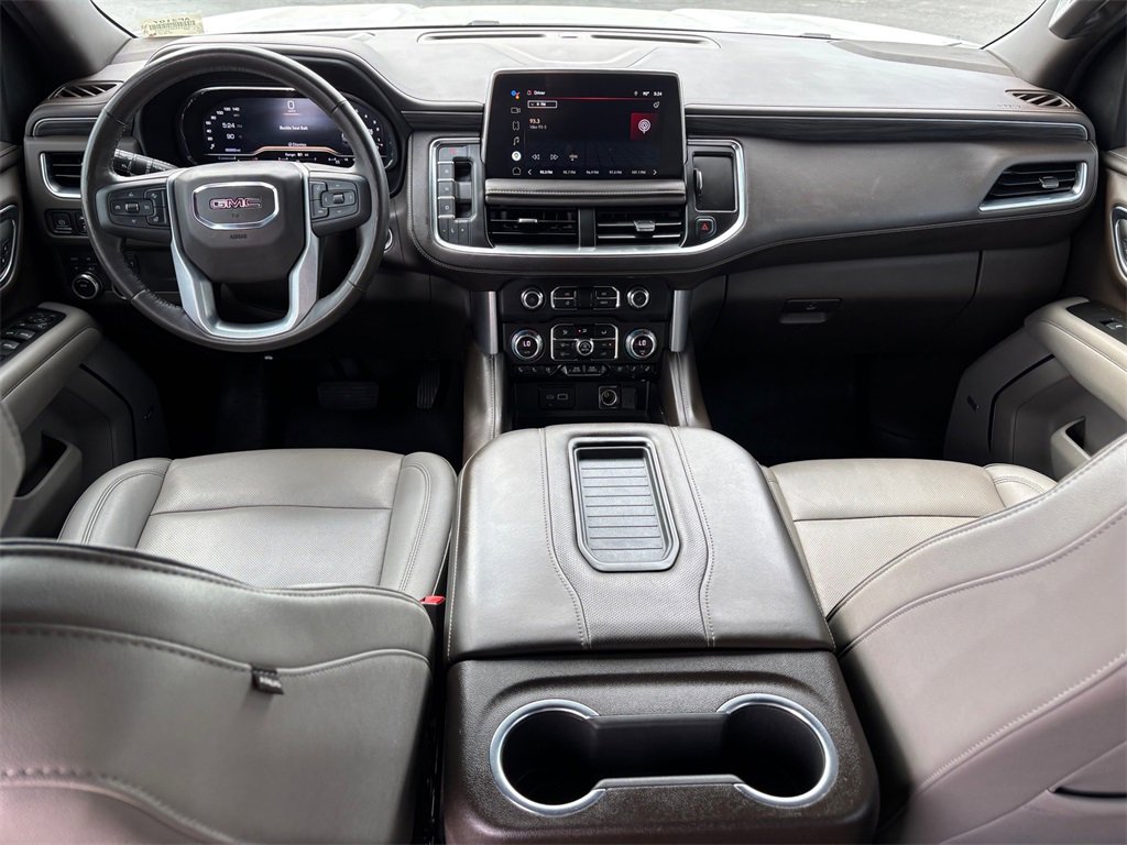 Used 2022 GMC Yukon SLT w/ SLT Premium Package image 26