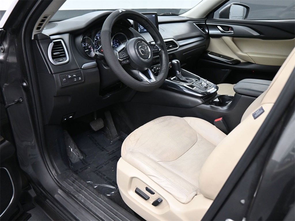 Used 2016 MAZDA CX-9 Touring image 2