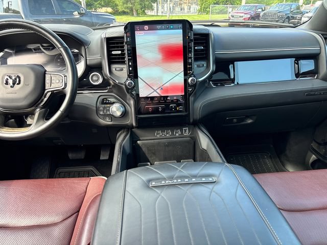 Used 2025 RAM 1500 Limited AWD/4WD image 10
