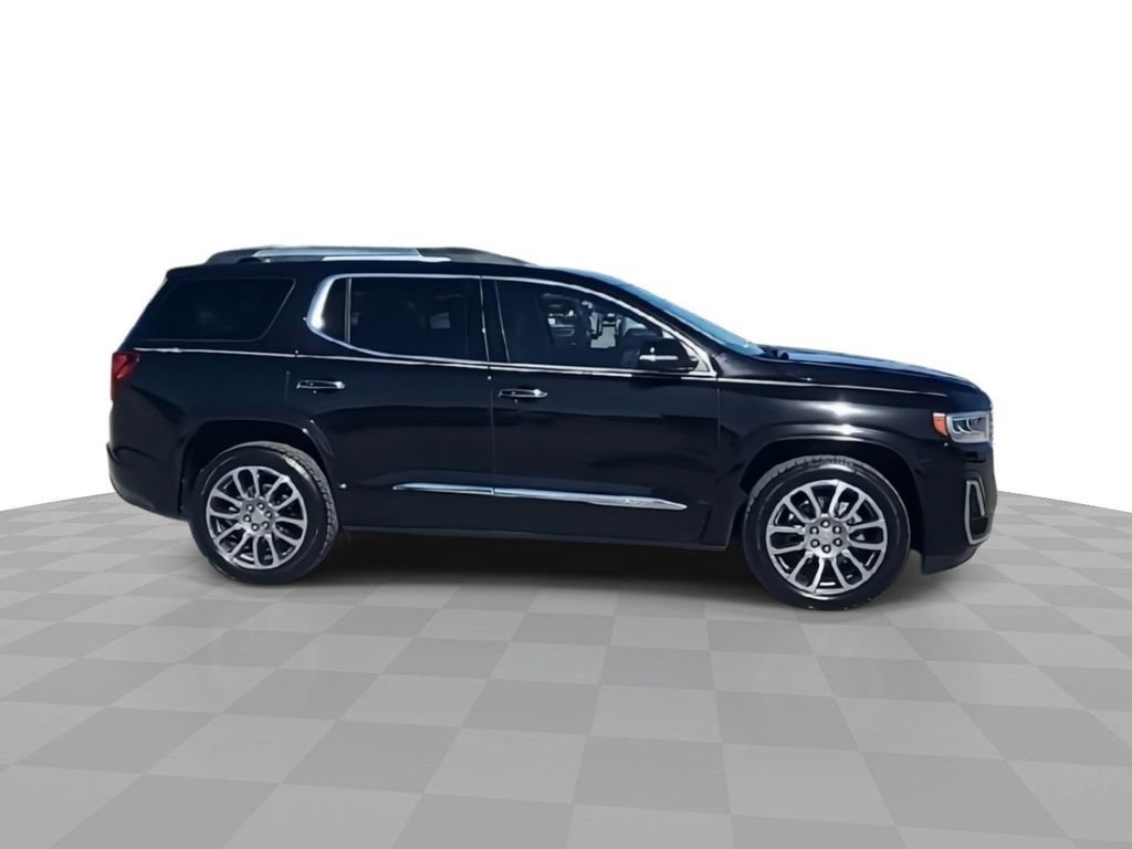 Used 2021 GMC Acadia Denali w/ Denali Technology Package image 9